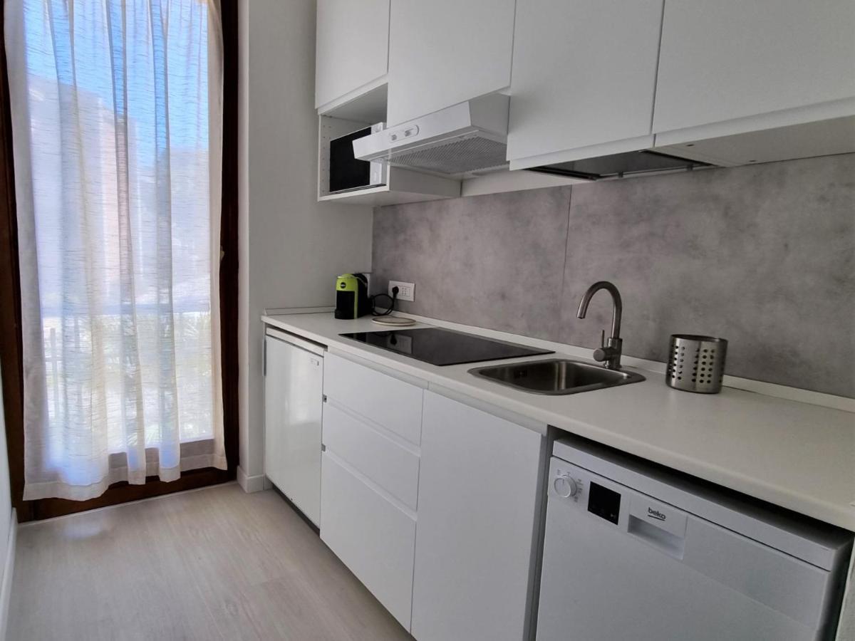 Apartment Hermitage-5 By Interhome Porto Valtravaglia Eksteriør billede
